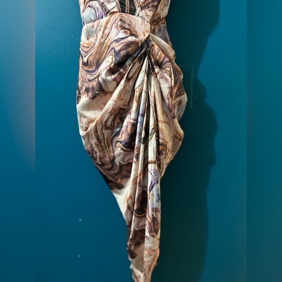 BUNDLE SALE: 15 % off 2 or more dresses/skirt sets - Picture 3 of 9